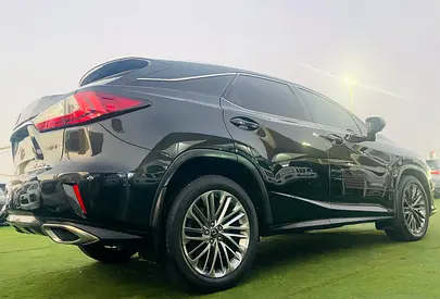 صورة 3 لـ 2021 Lexus RX-SERIES