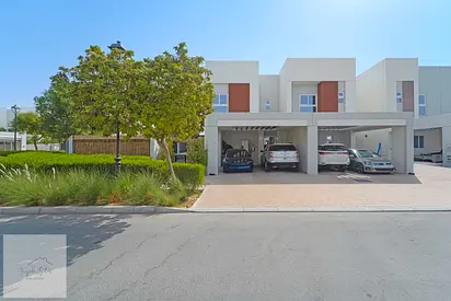 4BR Villa | Furnished | Private Garden | Amaranta 3 Villanova