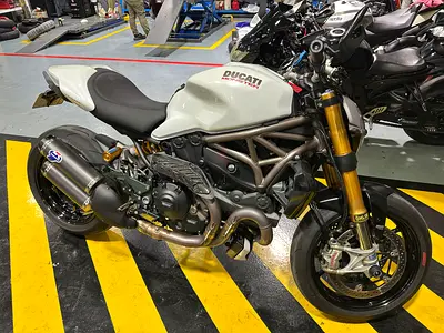 Ducati Monster 1200S | Low KM | Termignoni | Öhlins | IRC Quickshifter