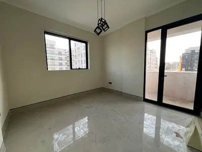Elegant 1Br With Balcony Two Washrooms Prime Location