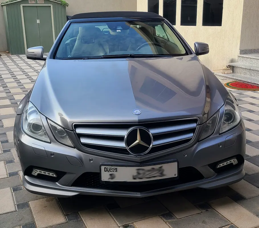 Mercedes-Benz E-Class 2010 — photo 1 of 10