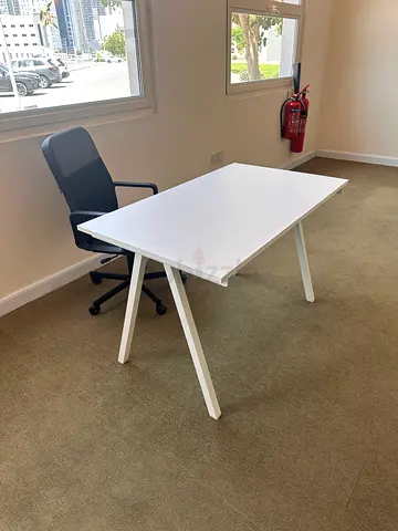 Simple white office desk - sturdy, good condition