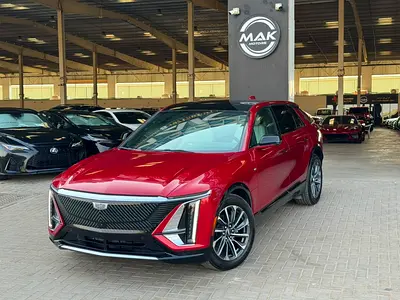 FULLY ELECTRIC / LAXURY CAR / BIG SCREEN / PREMIUM SOUND SYSTEM / 360 CAMERA