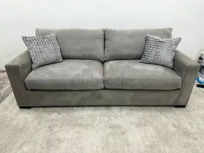 Looks great condition cratebarrel three seater sofa