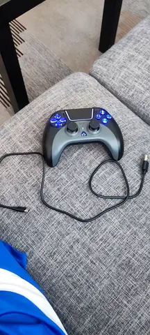 Wired and wireless controller