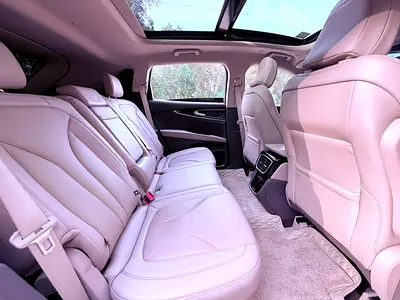 2023 Lincoln NAUTILUS 照片 15