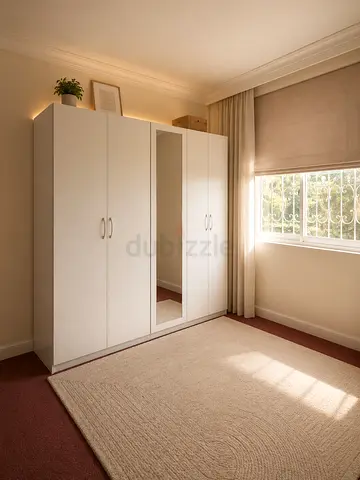 Modern White Wardrobe with Mirrored Door