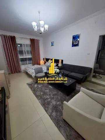 فرصة ذهبية أفخم استوديو مفروش بالكامل للإيجار الشهري في ابراج الياسمين الجرف 2– عجمان ✨