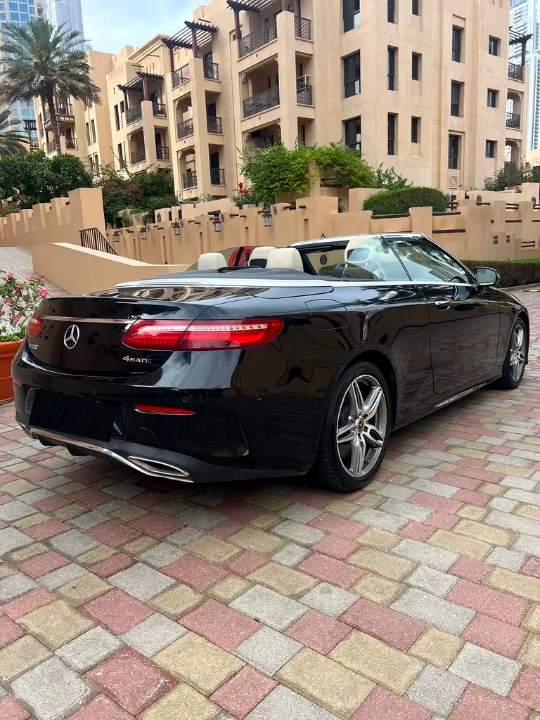 Mercedes-Benz E-Class 2019 — photo 1 of 14