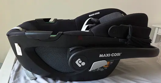 Maxi-Cosi Infant Car Seat / Baby Carrier - Good Condition
