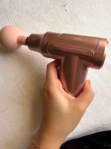 Portable Percussion Massage Gun - Compact Muscle Massager - rose gold