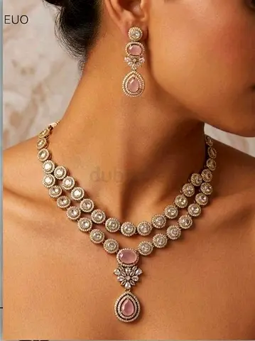 Traditional Gold-Plated Layered Necklace Set with Matching Earrings