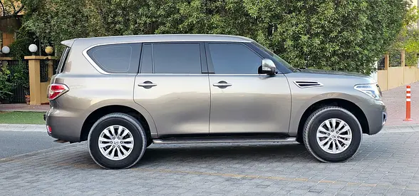 NISSAN PATROL 4.0 V6 FULL OPTION# 2019 GCC # WELL MAINTAINED CAR FOR SALE 74500/-