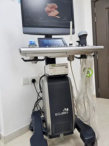 ALPINION E-CUBE 8 ULTRASOUND SYSTEM Machine Console with Probes - Good Working Condition
