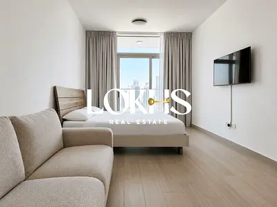 Furnished | Mid Floor | Ready To Move In