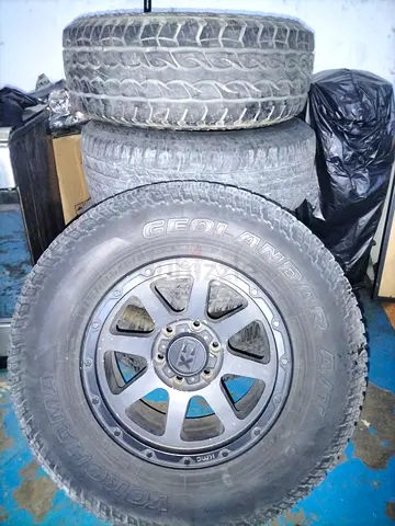 Fj / Prado XD KMC rims with tires