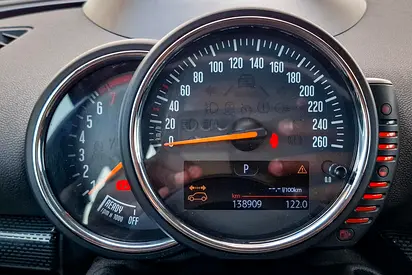 صورة 15 لـ 2017 MINI CLUBMAN
