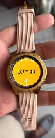 Samsung Galaxy Watch SM-R810 42 mm bluetooth with charger 2018