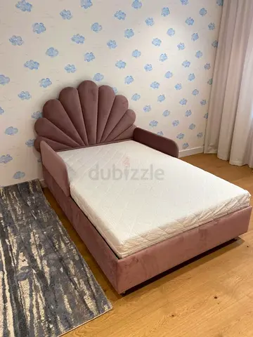 Pink velvet toddler/child bed with mattress - shell headboard