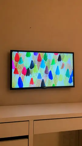 Samsung 32” LED TV | FREE Delivery + Wall Mount Included | Negotiable