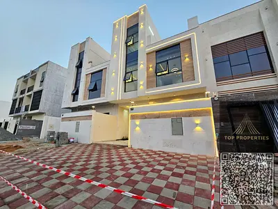 شاملةً رسوم التسجيل، منزل "تاون هاوس" رائع يضم و5 غرف نوم رئيسية (ماستر) مزودة بخزائن مدمجة وشرفة سطح، معروضة الآن للبيع في منطقة راقية.