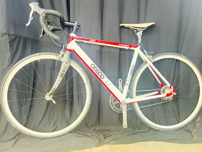Road bike half carbon Japan