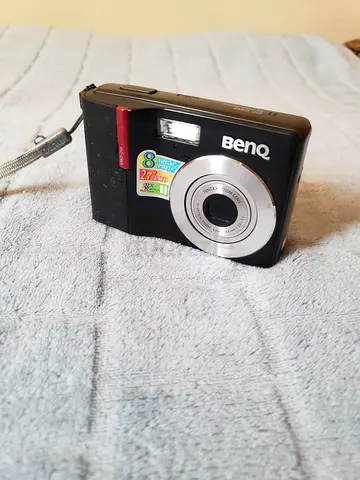 BENQ DC _ C850 camera