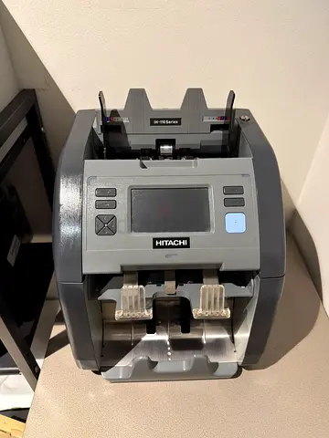 Hitachi Bill/Currency Counter - Good Working Condition