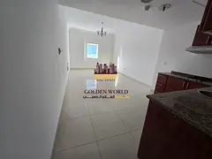 🏡 Studio for annual rent in Al Khan with a spacious living area and partial sea view. Prime locat