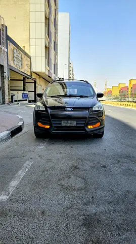 Ford Escape 2014 GCC Specs - Reliable Compact SUV