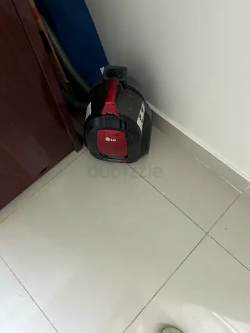 Vacuum cleaner