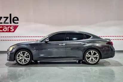 2016 Infiniti Q70 — фото 5