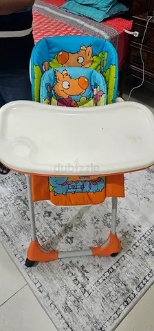 Baby high chair with removable tray - used, good condition