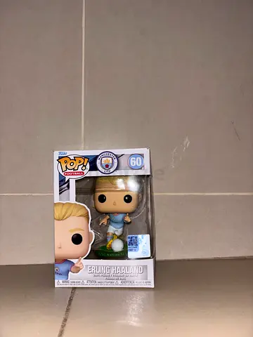 Erling haaland immaculate Manchester City funko pop