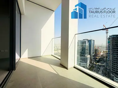 Elegant Studio | Prime location | High floor | Options available