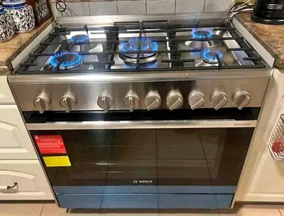 Free Delivery- BOSCH Italian 5-Burner Full Gass Cooking Range 90x60 CM