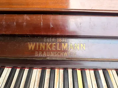 Vintage upright piano - Winkelmann Braunshweig