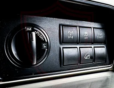 صورة 16 لـ 2019 Toyota PRADO