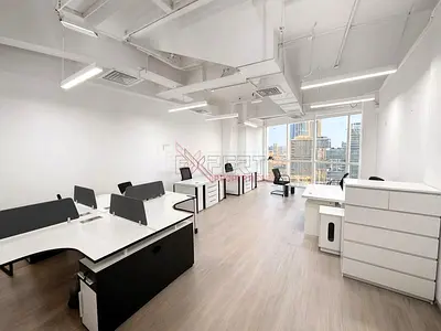 Spacious Office | Vacant | Canal View