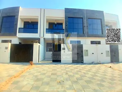 🏡 للبيع | فيلا تاون هاوس مميزة في الحليو – عجمان  فرصة رائعة لامتلاك فيلا عصرية بتصميم أنيق وتشطيبات عالية الجودة، في موقع هادئ ومميز يجمع بين الراحة