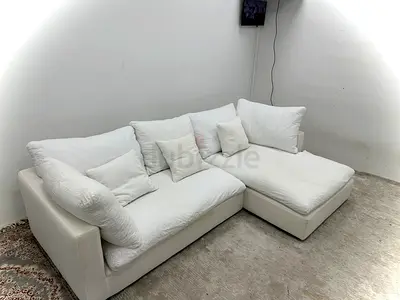 Like new condition the one brand lshape sofa