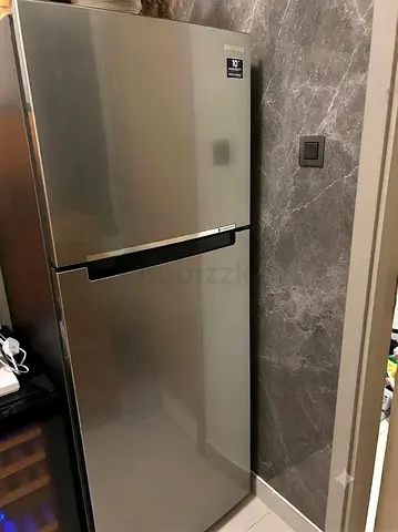 Samsung brand fridge freezer latest model