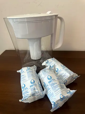 Brita Water Filter Jug with 3 Replacement Cartridges