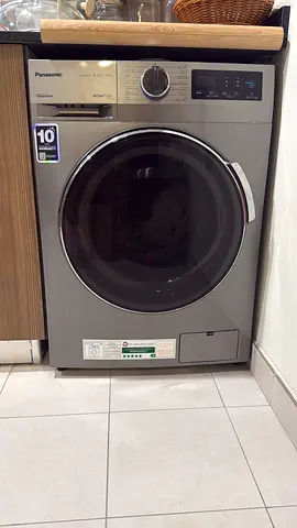 Panasonic front-load washing machine - 8kg (excellent condition)