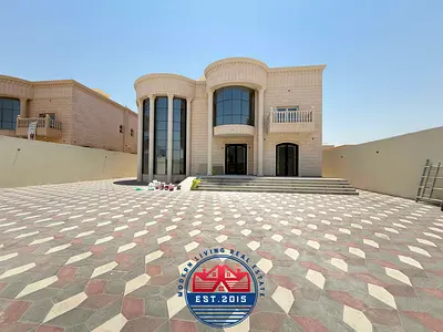 Luxurious Stand Alone 6 Master Bedrooms Hall Majlis &Maidroom at Very Prime Location in Madinat Al