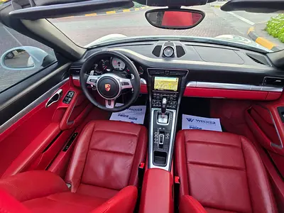 صورة 7 لـ 2015 Porsche 911