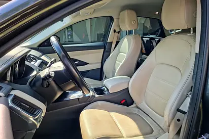 2020 Jaguar E-PACE — миниатюра 11