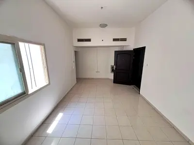 العاليه عجمان _تكييف مركزي _مطبخ منفصل _الموقع مميز _سكن عائلات