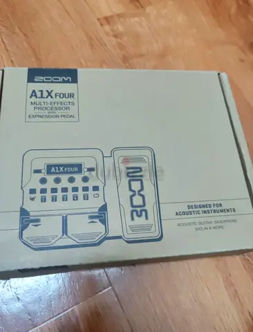 Zoom A1X Four multi-effects processor with expression pedal
