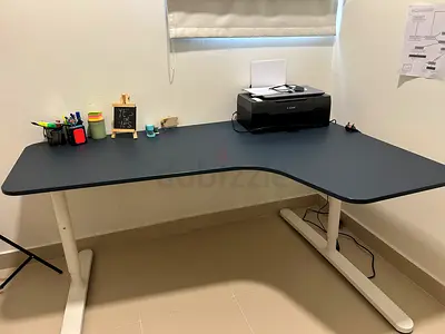 Large L-Shaped Office Desk / Corner Workstation – Excellent Condition